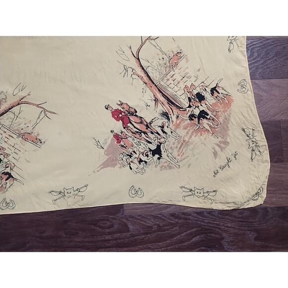 Vintage Equestrian Fox Hunting Dogs Hounds Yellow English Scarf 29 x 30 square - Picture 5 of 15